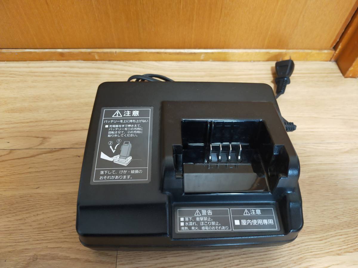 中古品』Panasonic/パナソニック NKJ069Z1 電動自転車 充電器 【公式通販】