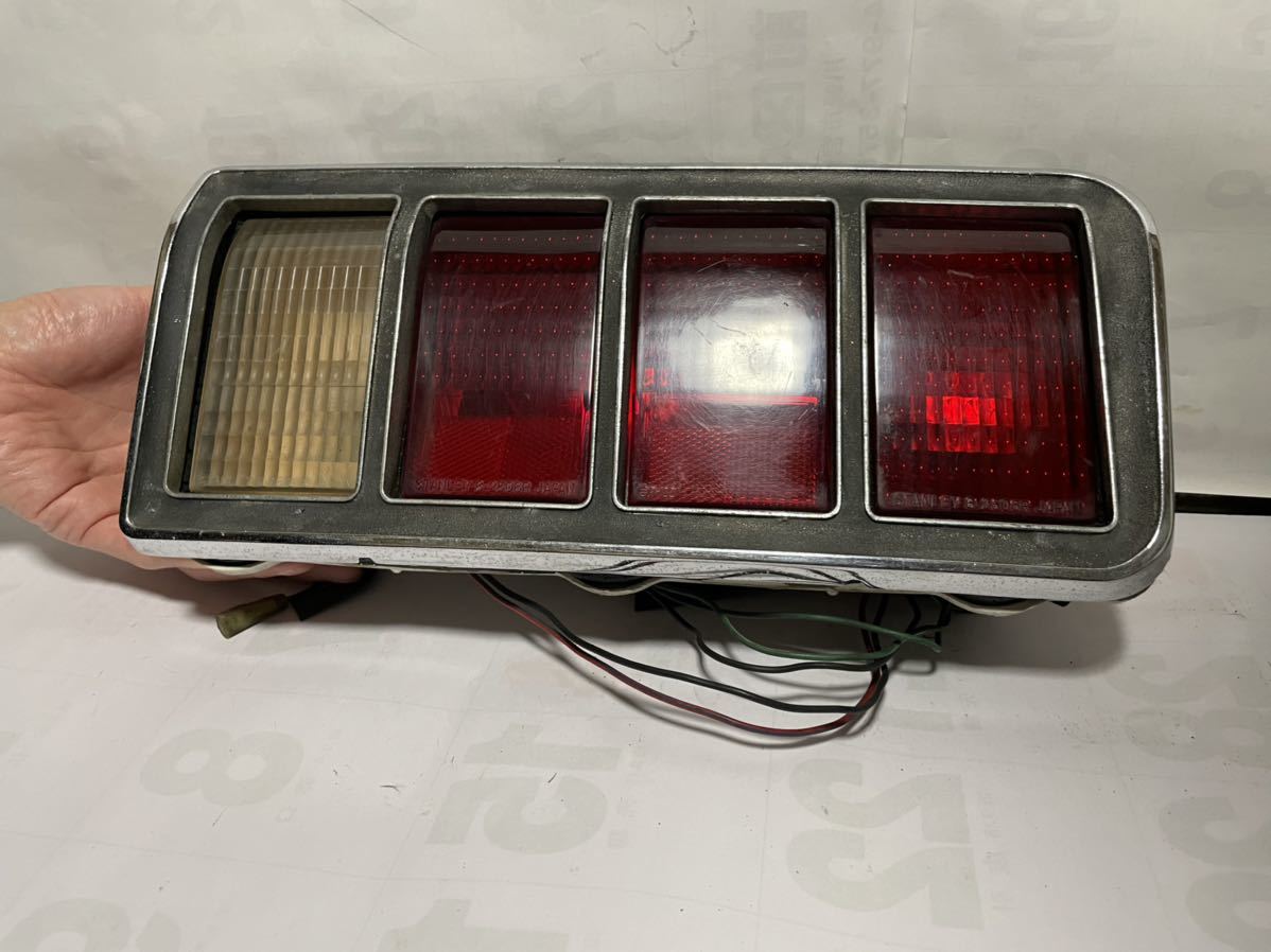 後期 スバル レガシィ BRG BR9用純正HIDヘッドライト 右左2/2 黒 実品