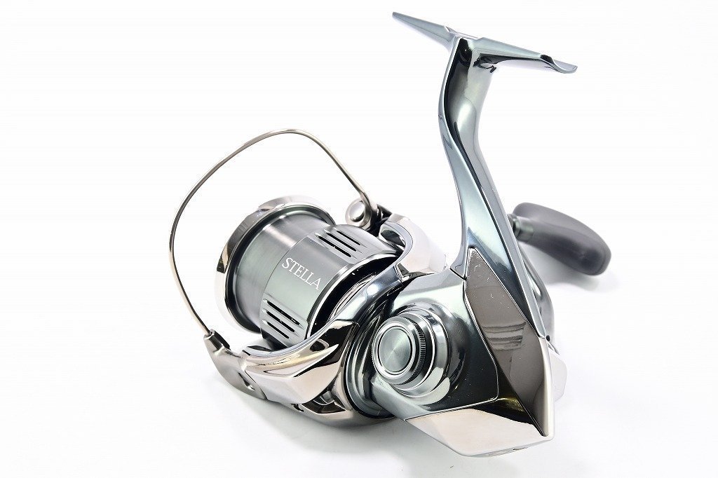 【シマノ】 22ステラ 3000MHG SHIMANO STELLAm27576 【公式通販】