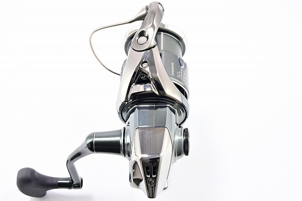【シマノ】 22ステラ 3000MHG SHIMANO STELLAm27576 【公式通販】