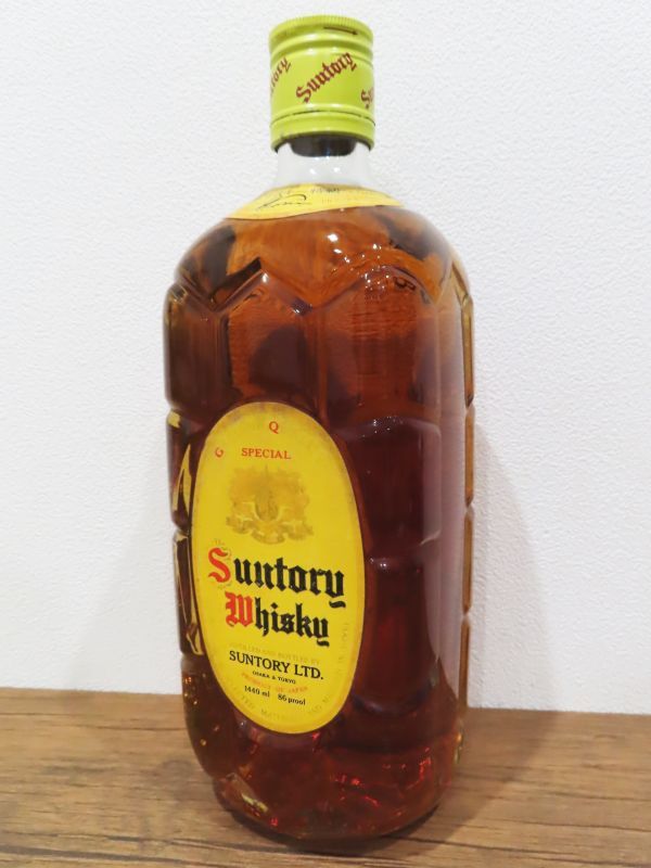 a221○未開栓 SUNTORY WHISKY サントリー ウイスキー 角瓶 1440ml 43
