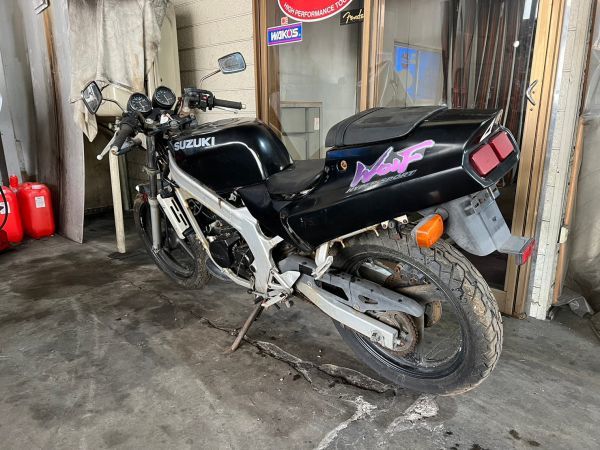 ウルフ125 NF13 動画あり 落札後の返品可能 1スタ(検 ZXR ニンジャ VT