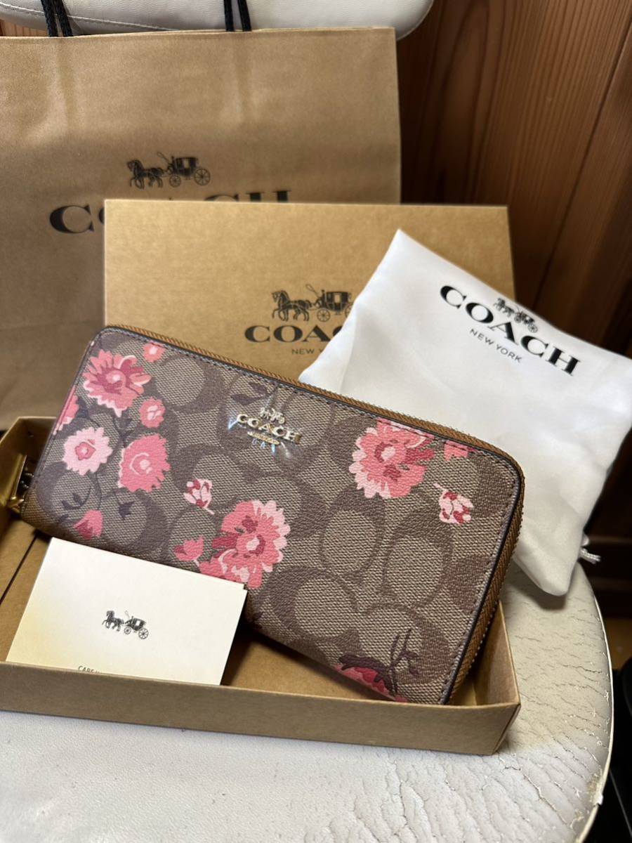 COACH フラワーパターン 長財布 ✨極美品✨ COACH コーチ 長財布