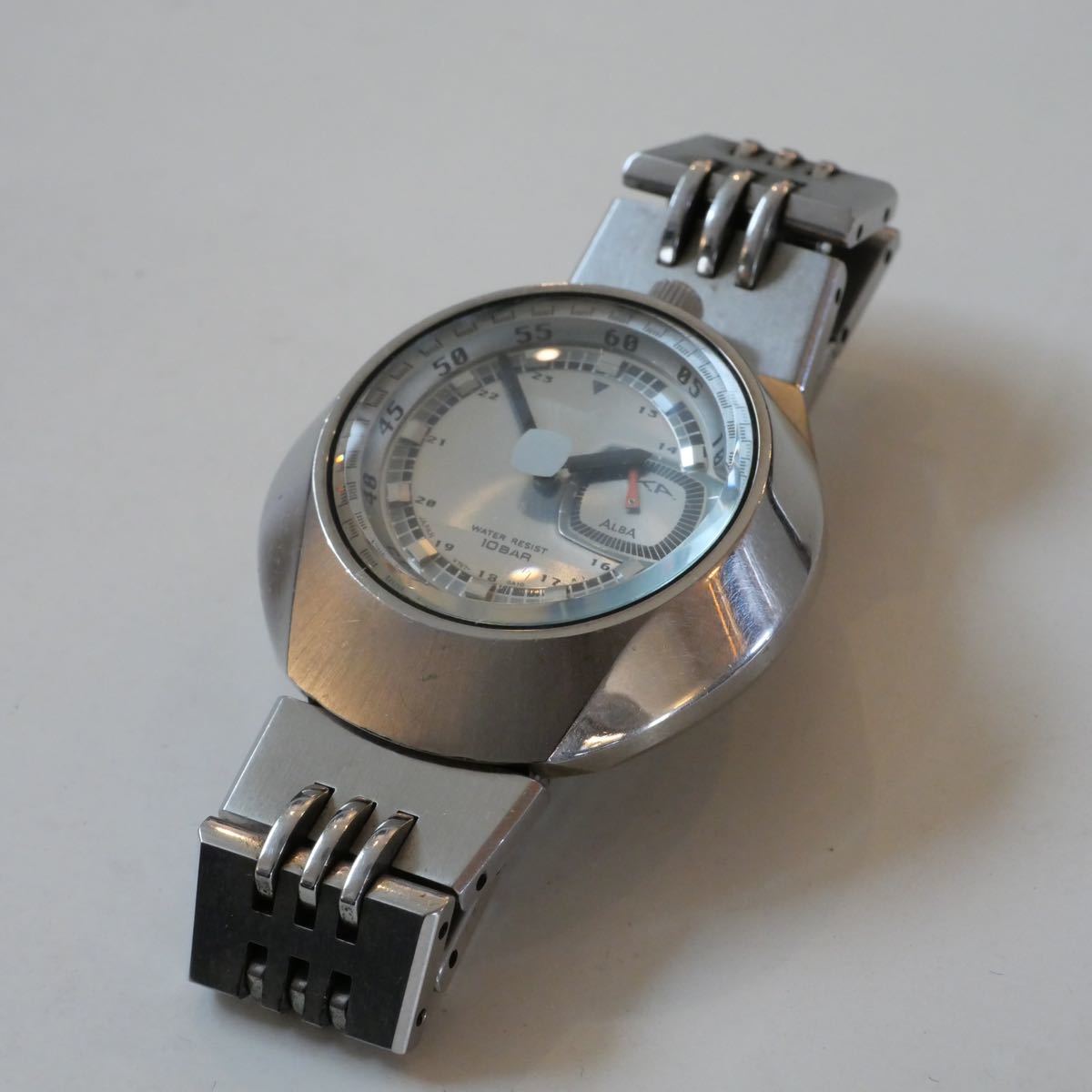 セイコー アルバ ツノ スモセコ 腕時計 SEIKO ALBA AKA Bullhead UFO 