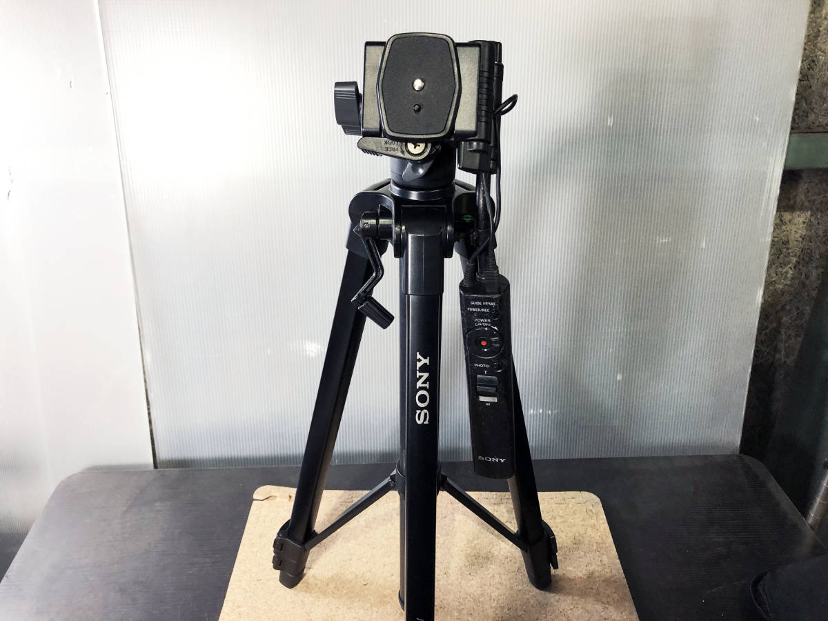 ☆ 中古☆SONY/ソニー ハンディカム専用多機能リモコン搭載 ビデオ