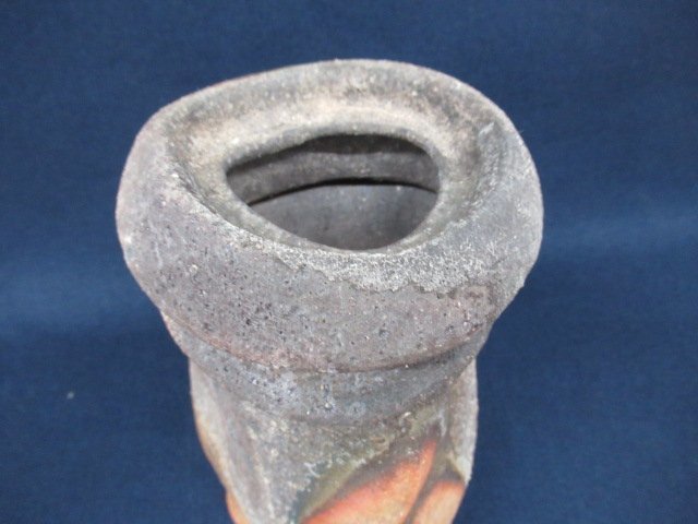 eK7812 陶器「隠崎隆一 備前 花入」陶印/共箱付 茶道具 芸術 美術 花器