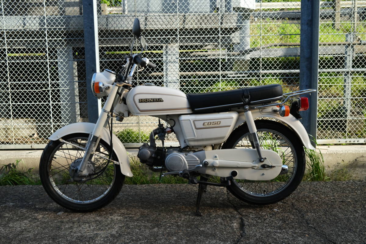 □神奈川県より 即決価格 走行4411km ホンダ ベンリーCD50 ボアアップ