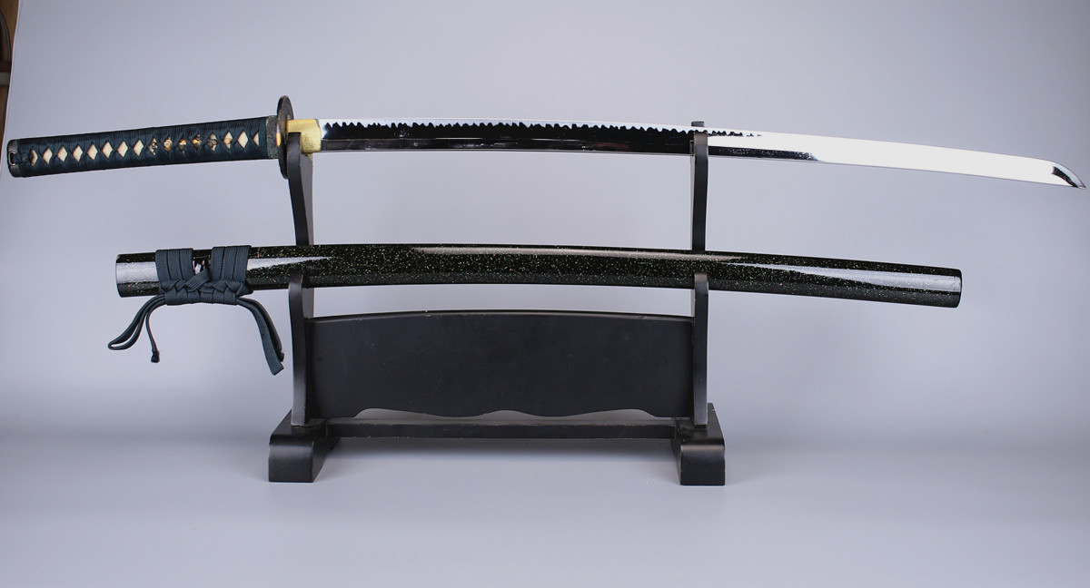 美品 模造刀 打刀 コスプレ 鞘付長さ約106cm 鉄鍔 美】WA015 日本刀 高級模造刀 真鍮鍔 本鮫巻柄 拵全長103cm 刃渡73cm