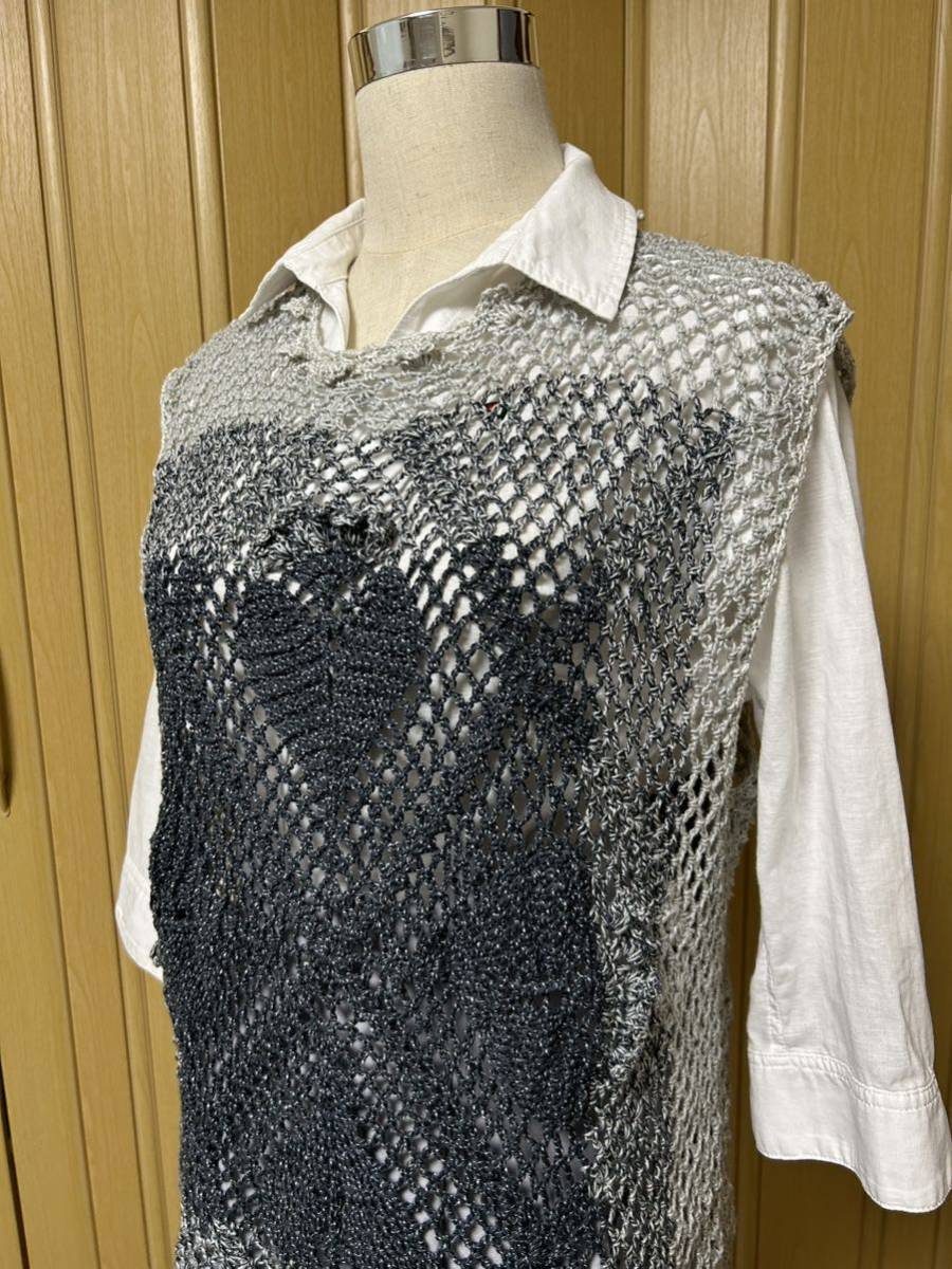 新品＊ハンドメイド＊手編み＊四角モチーフ編みの半袖プルオーバー＊グレーグラデーション＊かぎ針編み＊ニット