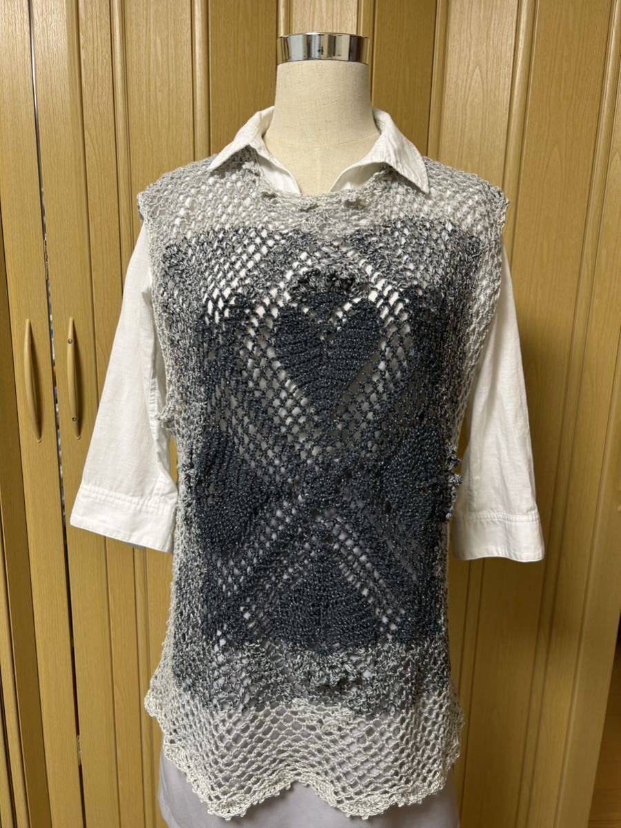 新品＊ハンドメイド＊手編み＊四角モチーフ編みの半袖プルオーバー＊グレーグラデーション＊かぎ針編み＊ニット