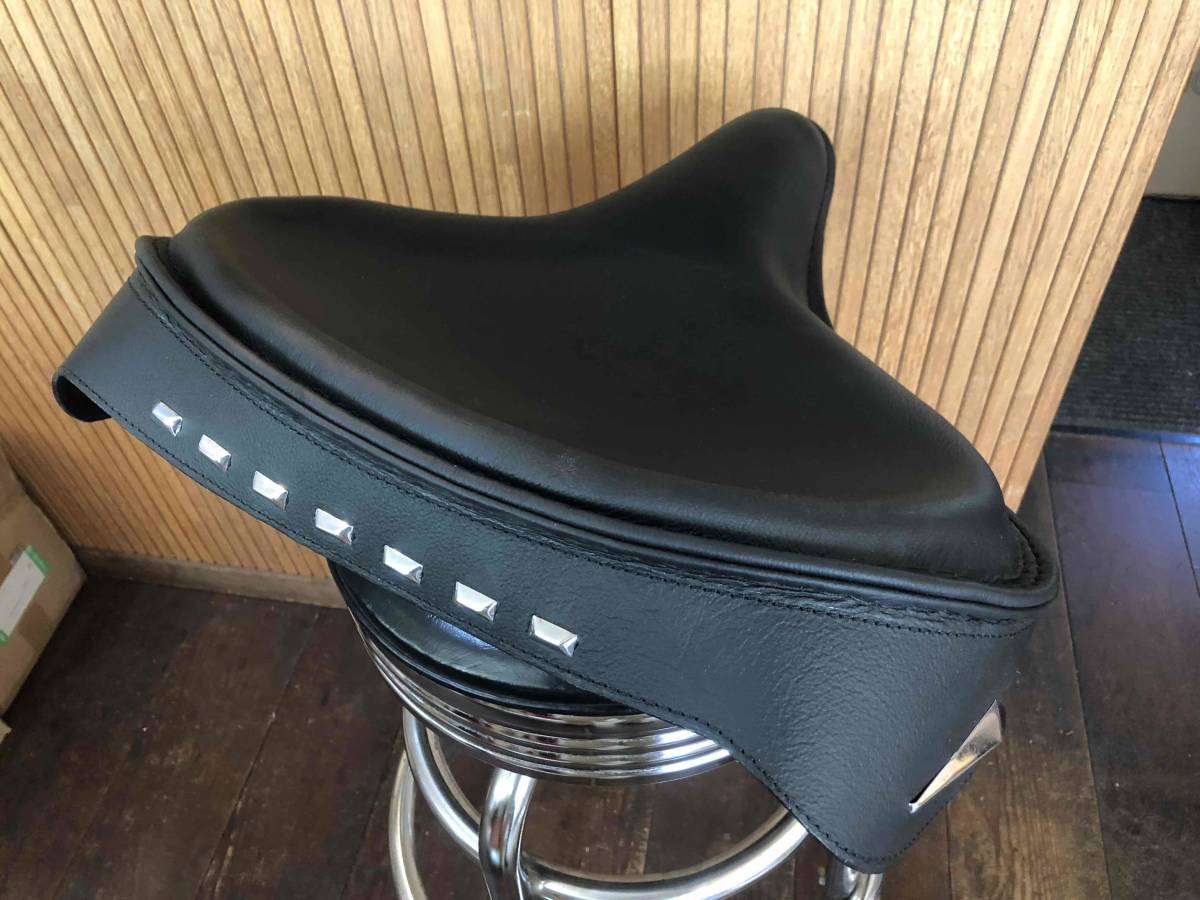 ハーレーサドルシート ハーレーポリス ソロシート ステー ブラック新品