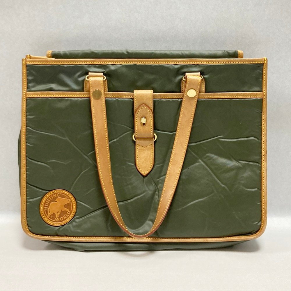YA1H HUNTING WORLD ハンティングワールド ハンドバッグ ポーチ バチュークロス グリーン メンズ