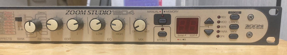 ZOOM STUDIO 1204 マルチエフェクター 0 ZOOM マルチエフェクター 1