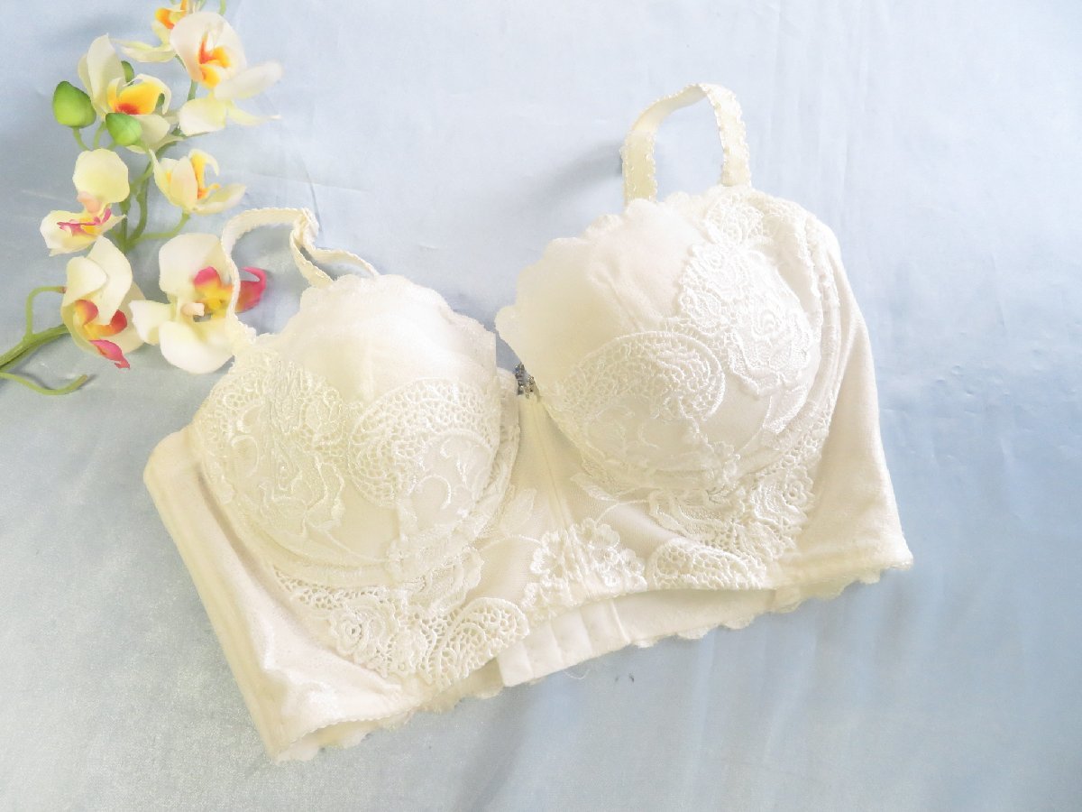 ★マルコ MARUKO モンマリエ セミロングブラジャー D75 ホワイト★中古