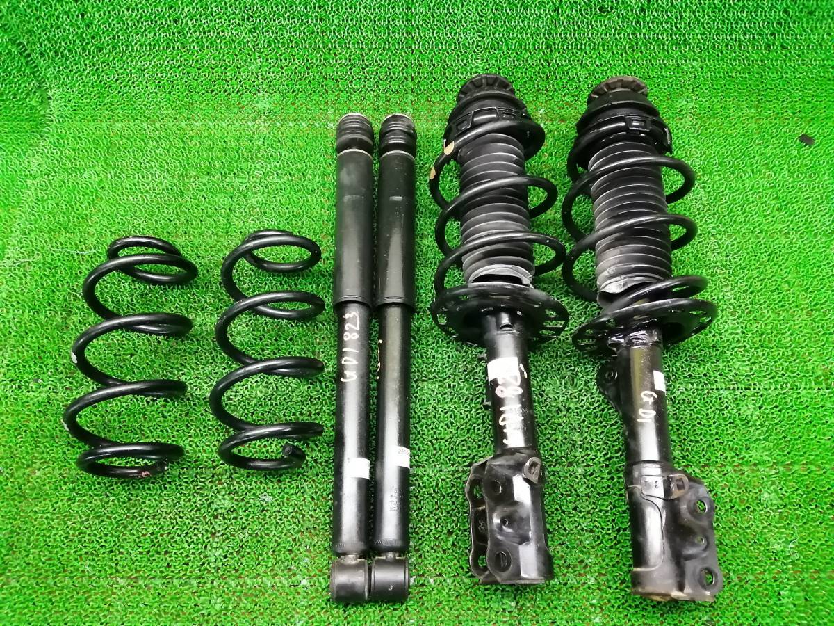 ホンダ フィット GD1 GD2 GD3 サスペンション 1台分 フロント