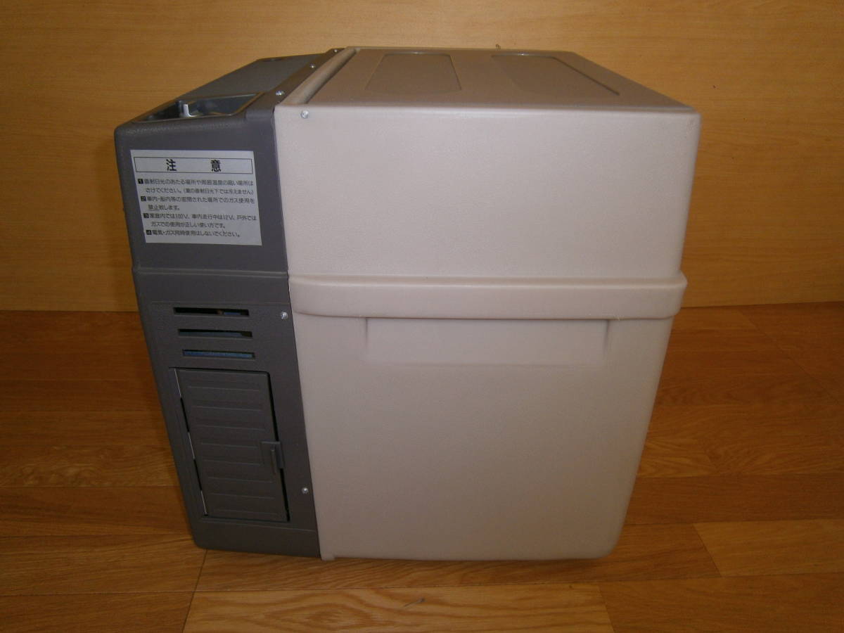 美品岩谷産業3WEYサイレント電気冷蔵庫RC－165 36L 【公式通販】