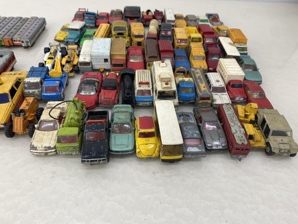 トミカ　ミニカー 大量　100個以上 トミカ ミニカー 大量まとめ 100点以上 TOMICA TOMY キョロQ サクラ