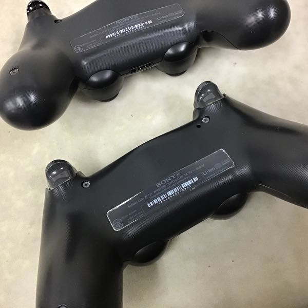 ワイヤレスコントローラー PS4 他 ジェット・ブラック、ウェイブ