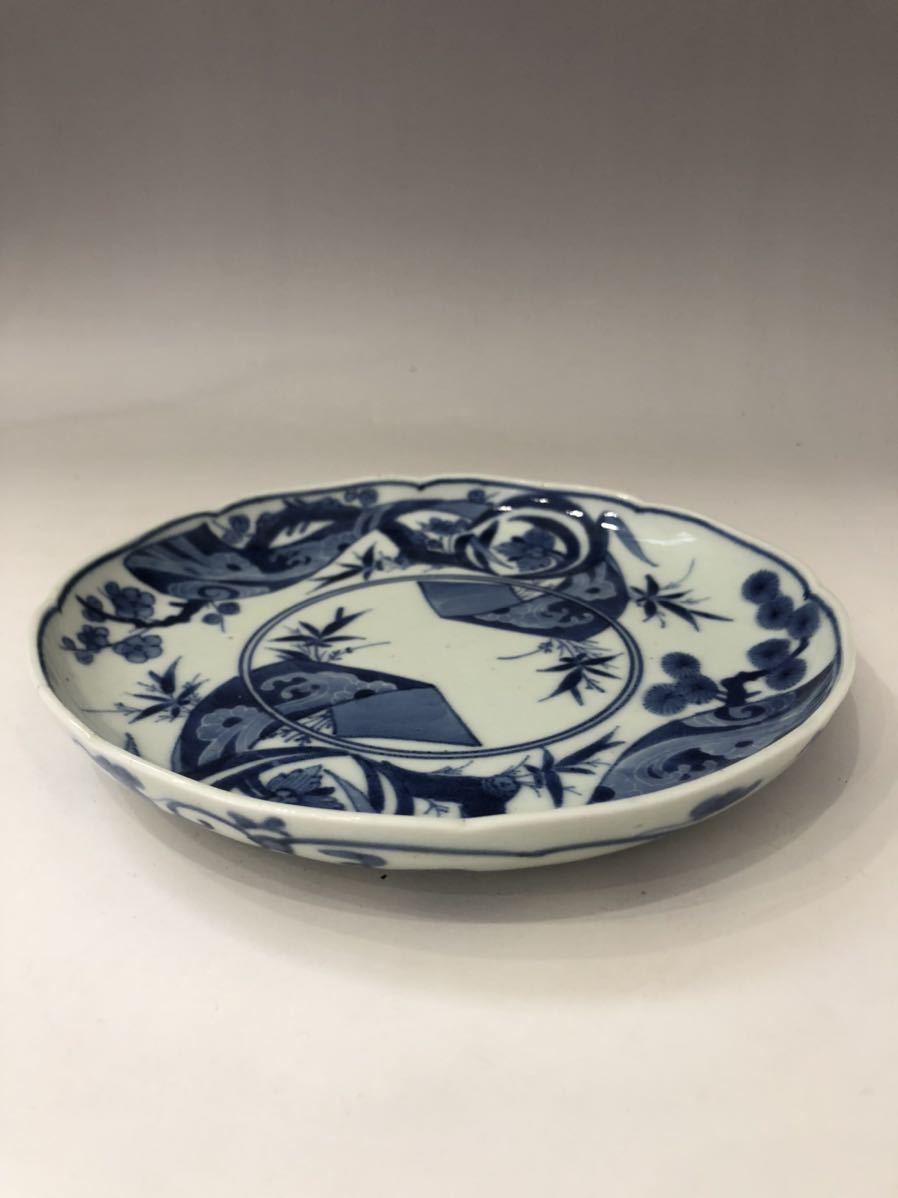 名逸品 江戸時代 藍柿右衛門 古伊万里染付三友帯図輪花皿 HOT