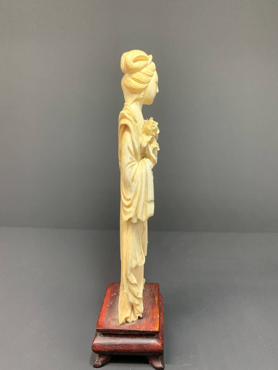 彫刻＊象牙風＊婦人像 中国風の皇帝と皇后のペアの象牙風の練り物