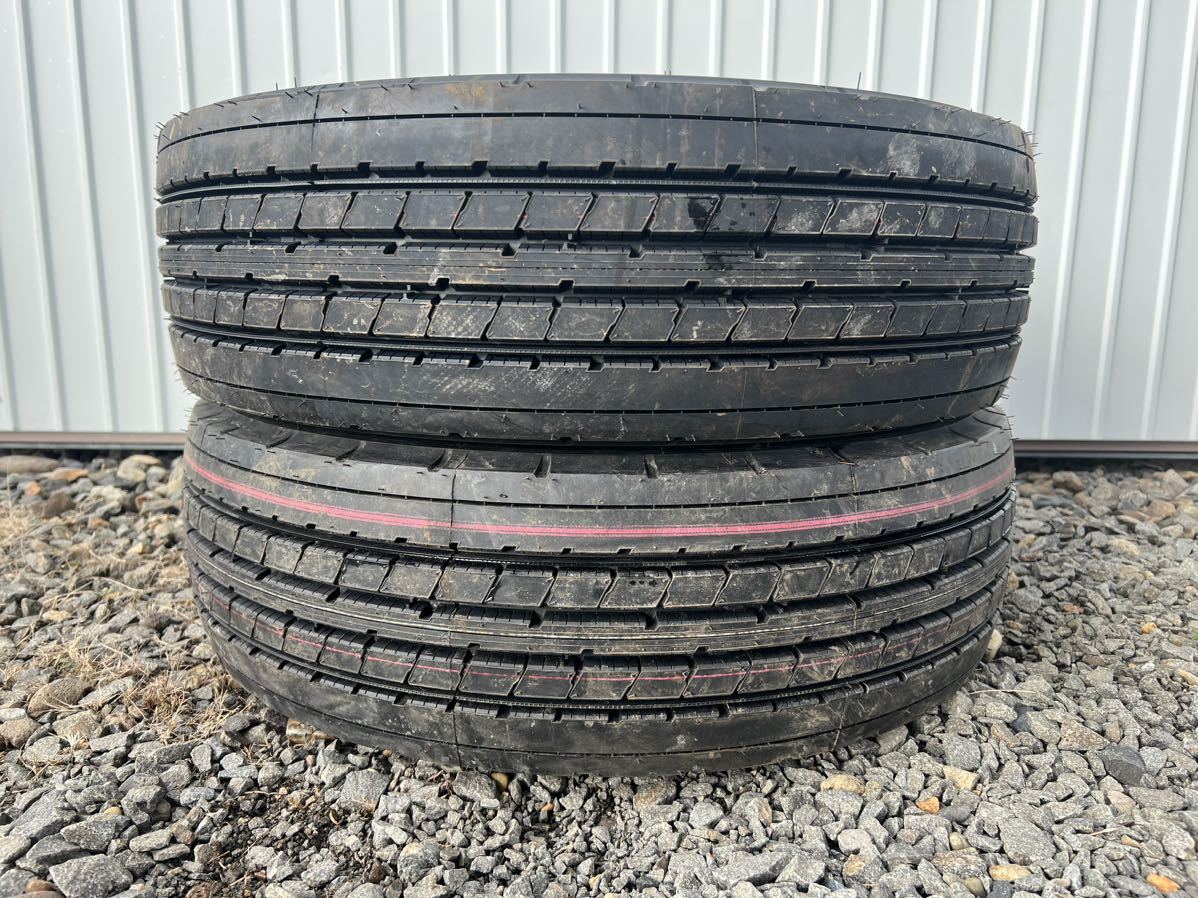 □送料無料□ 新車外し イボ付き 21年製 ブリヂストン 215/70R17.5 123/121J R173 夏タイヤ　２本セット