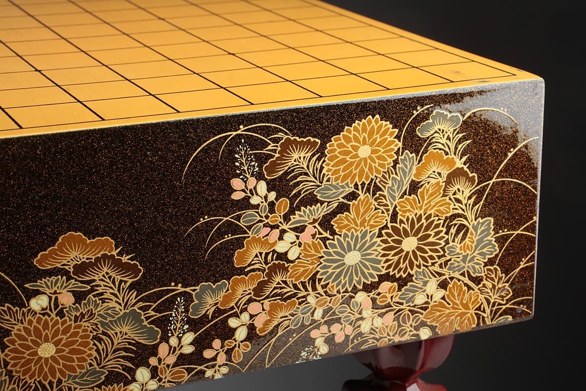 EJ770 蒔絵師 柳山 作 金梨地 秋草花蒔絵 姫将棋盤 幅22.8cm 重1.4kg