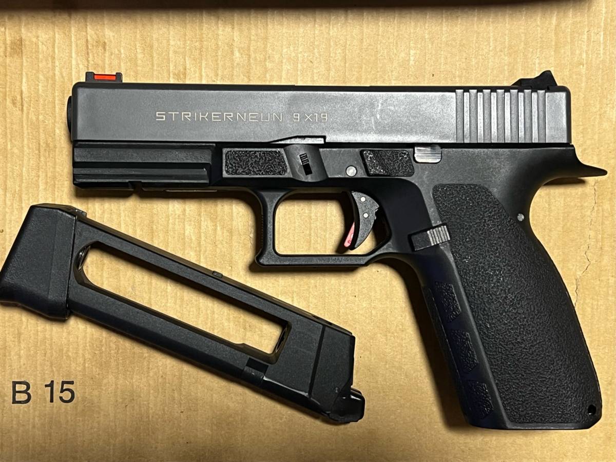 Carbon8 STRIKERNEUN 9 Co2 ガスガン Carbon8 ストライカーナイン