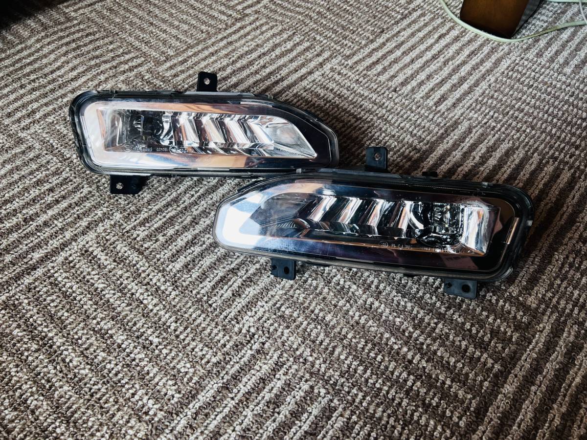リーフ ZE1■日産純正オプション LEDフォグライトレンズ 左右セット T32系エクストレイル/C27系セレナ/E12系ノート 純正OP LEDフォグランプ