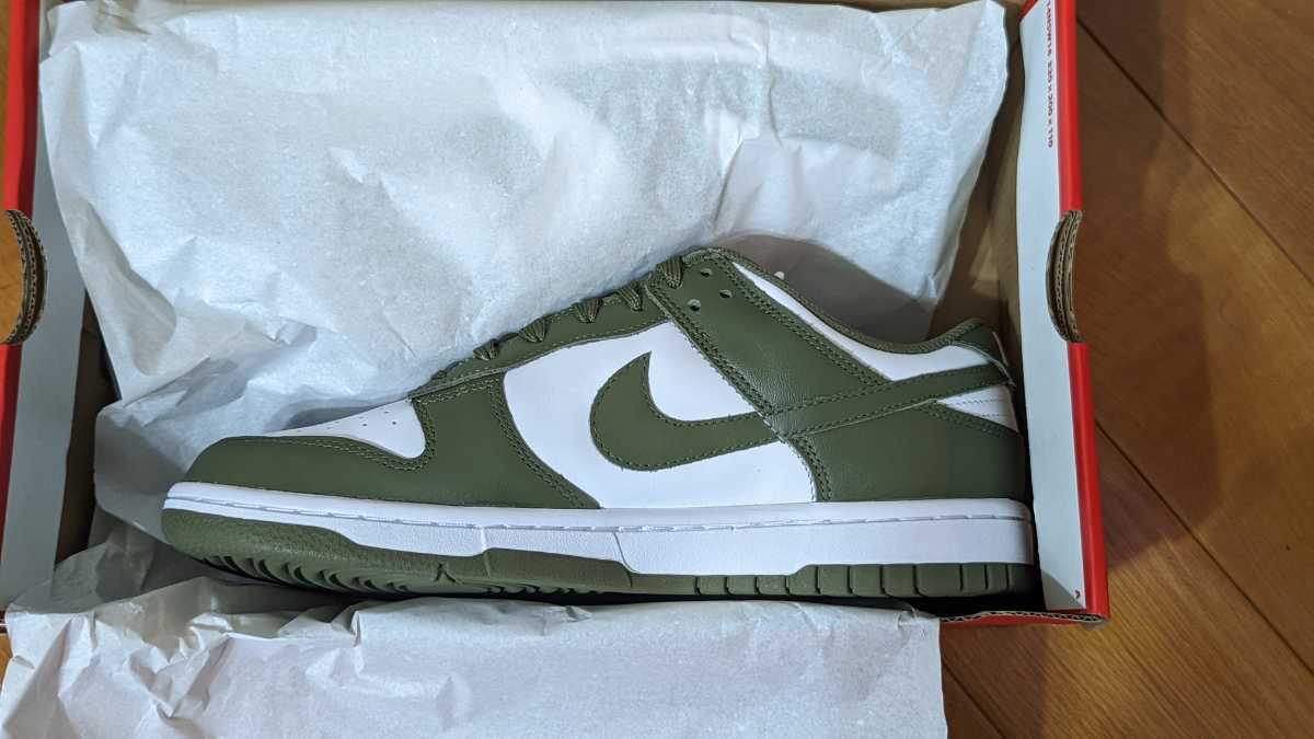 新品・未使用　NIKE　DUNK　LOW　ホワイト/グリーン　26.5ｃｍ　1円～