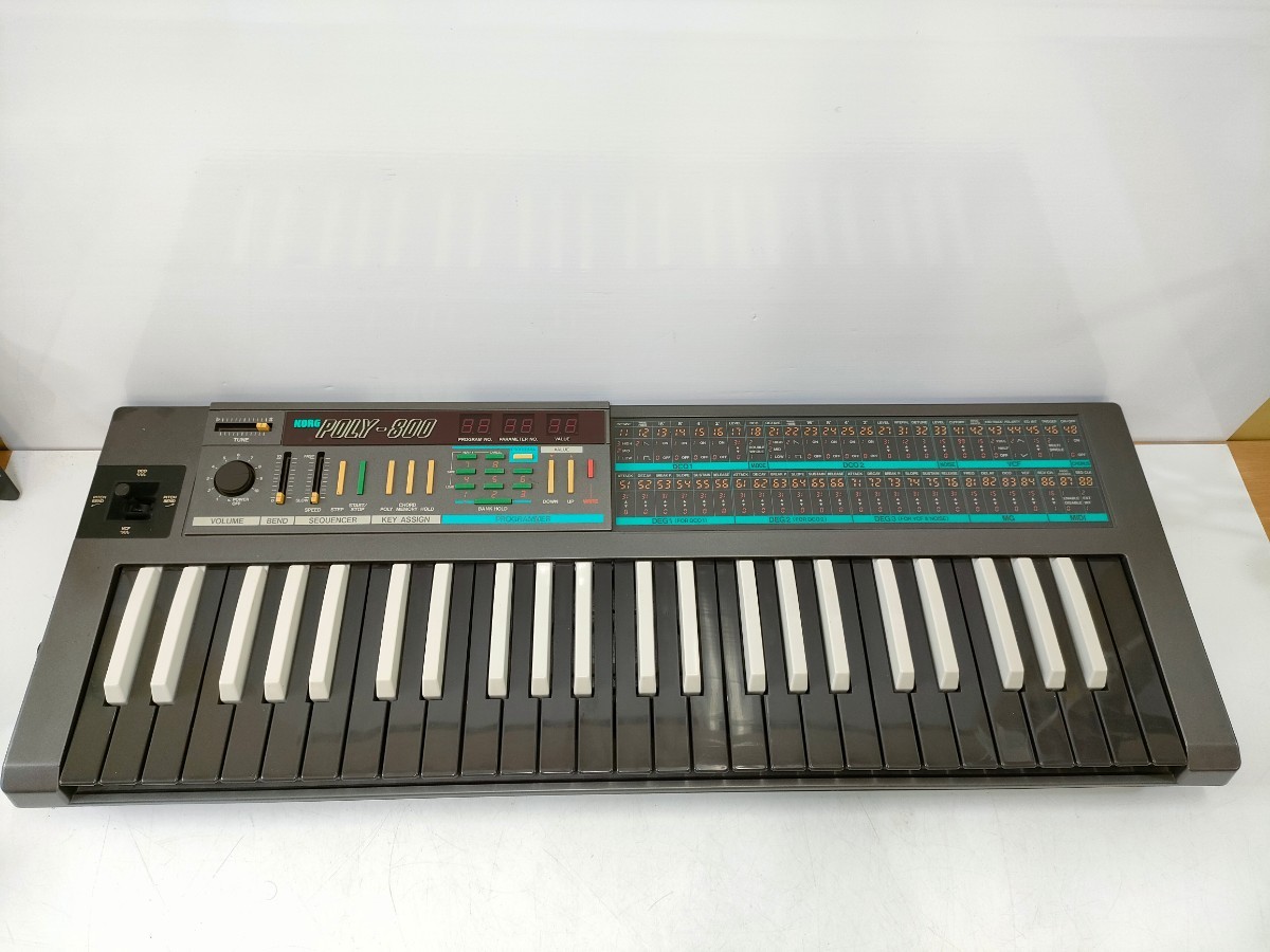 アナログ シンセサイザー KORG POLY-800 つきあう 動作品