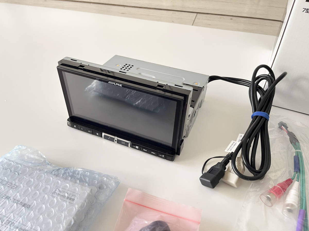 ALPINE アルパイン DA7Z 7型ディスプレイオーディオ アルパイン