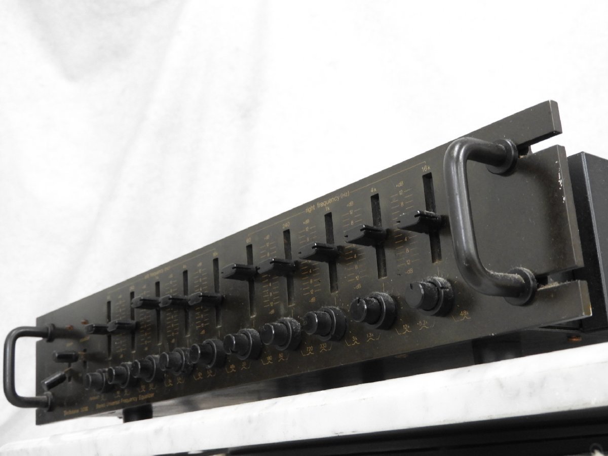 ☆ Technics テクニクス SH-9010E グラフィックイコライザー ☆中古