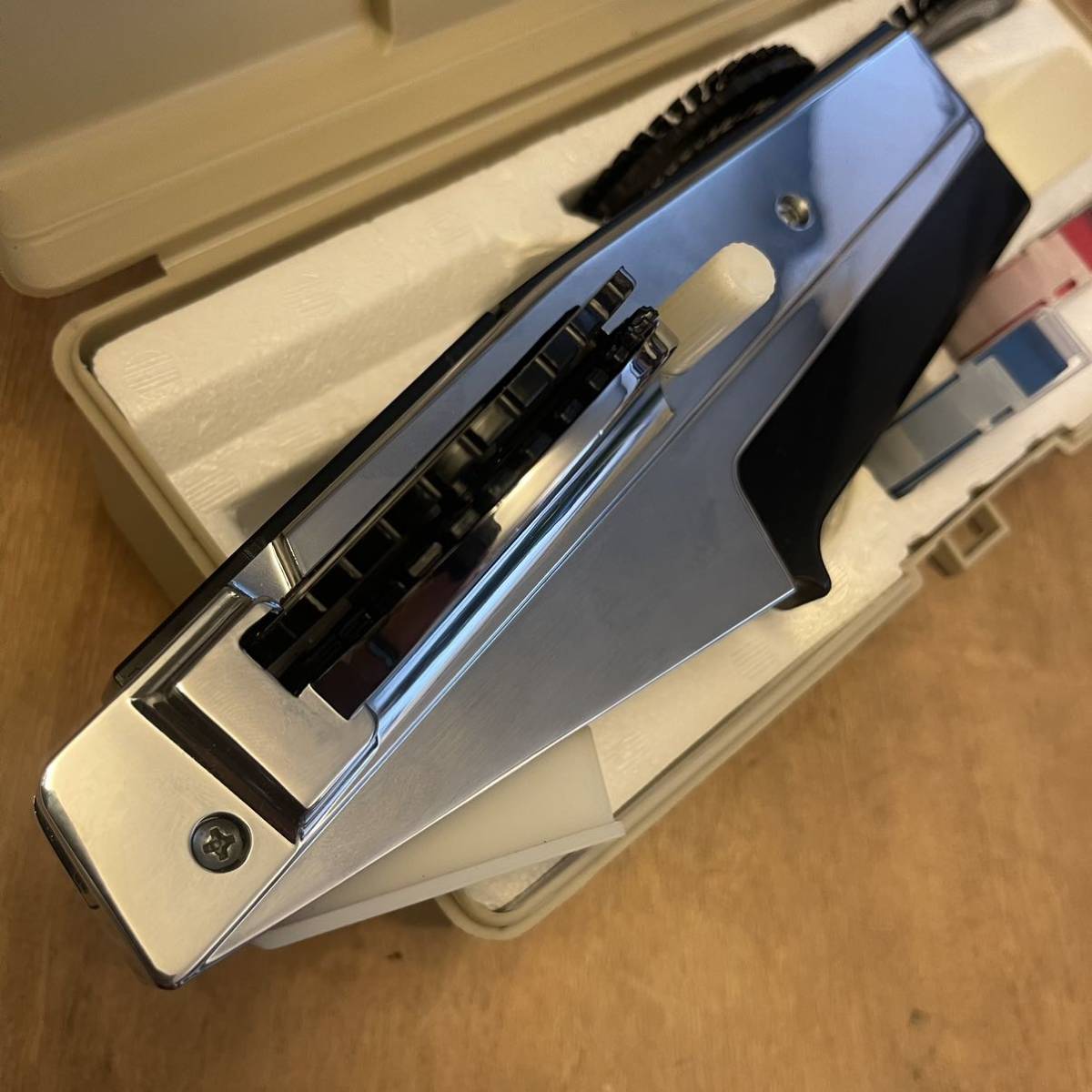 □製品保証□【日本未発売・クロームボディ】ダイモ DYMO EXECUTIVE Ⅲ