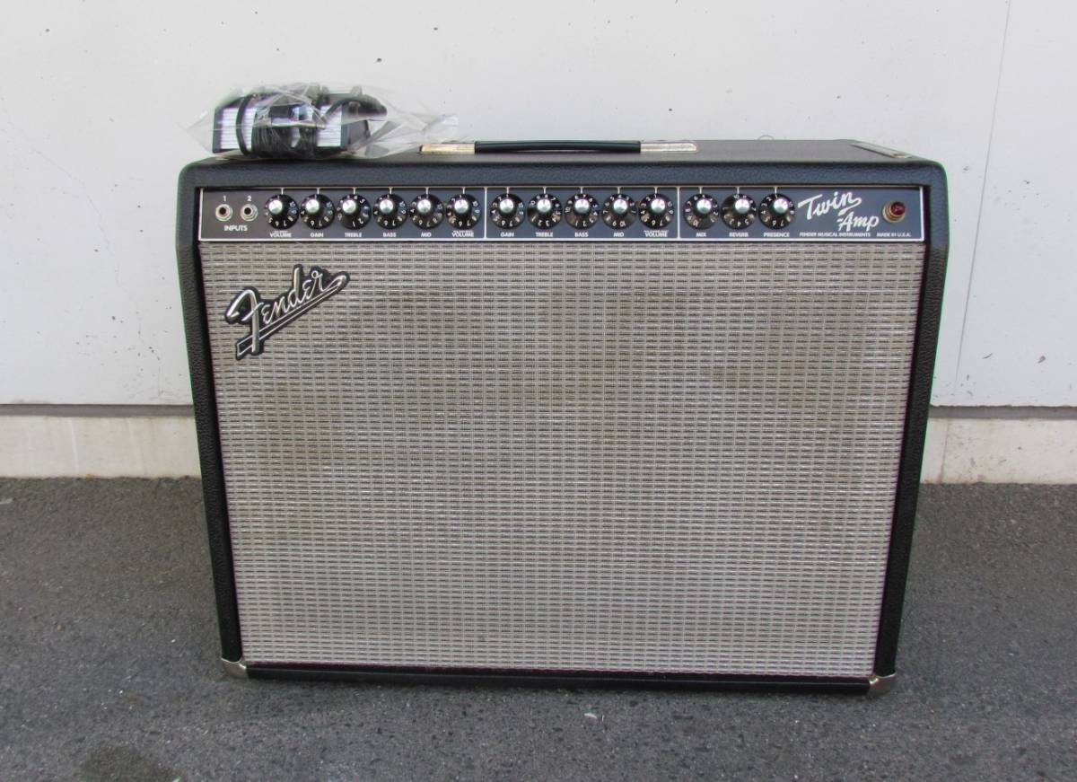 Fender Twin Tube Amp Reverb® – Twin-Amp™ 