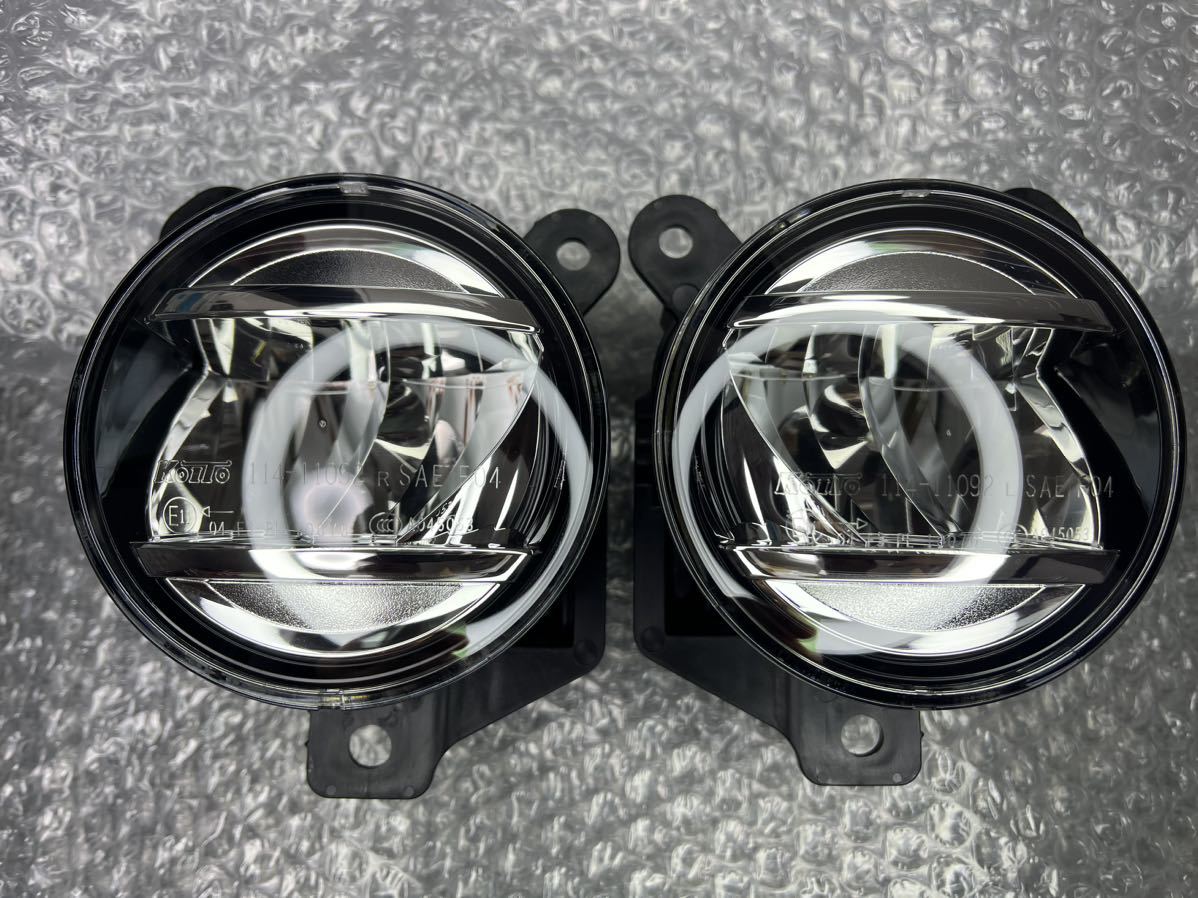 ZN6 FT86 後期　トヨタ　LED フォグランプ KOITO 小糸 美品 A0422G23 品番 114-11092 SAE F 04 ブラケット　114-60345 スバルZC6 BRZ