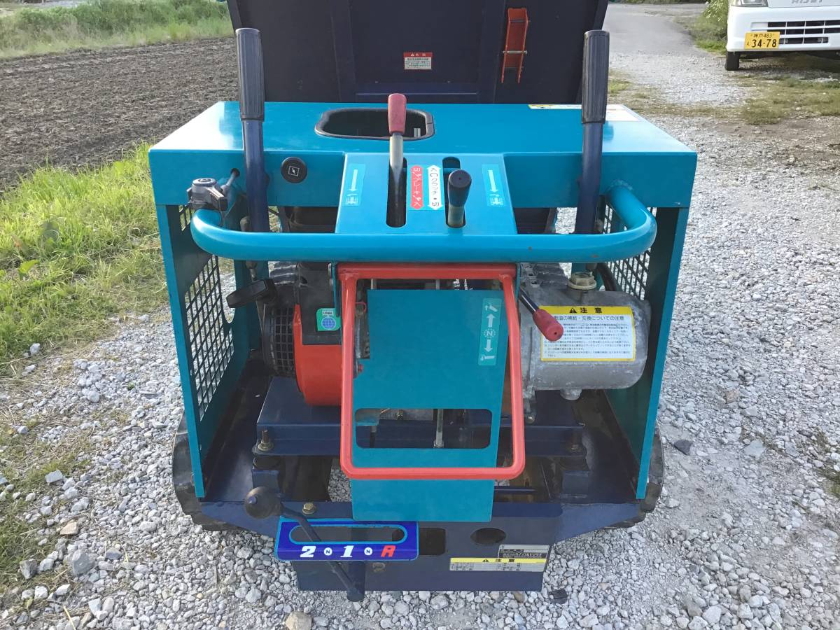 ウィンブルヤマグチ クローラー運搬車 AM50D 油圧ダンプ 6馬力 500kg