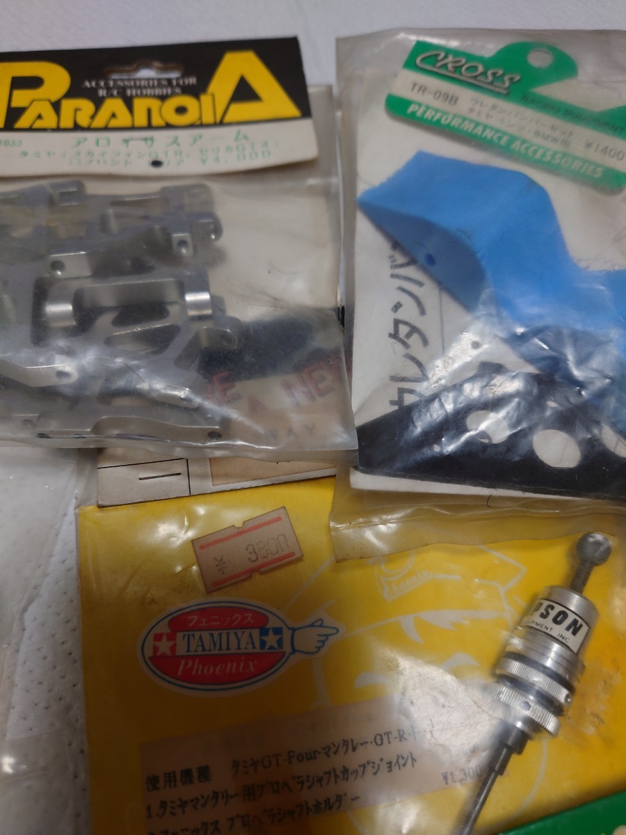 当時物 タミヤ TA01 FRP シャーシ メカ オプション付 ラジコン 車