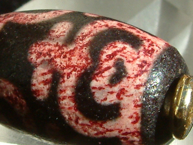 324【天珠八仙】現地の人が作った!!〈蓮花寶瓶天珠２個と天然縞瑪瑙天珠８個で作った〉.. 天珠のブレスレット。