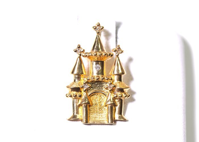 C-67☆K24 ダイヤモンド 0.04ct 城 キャッスル ペンダントトップ