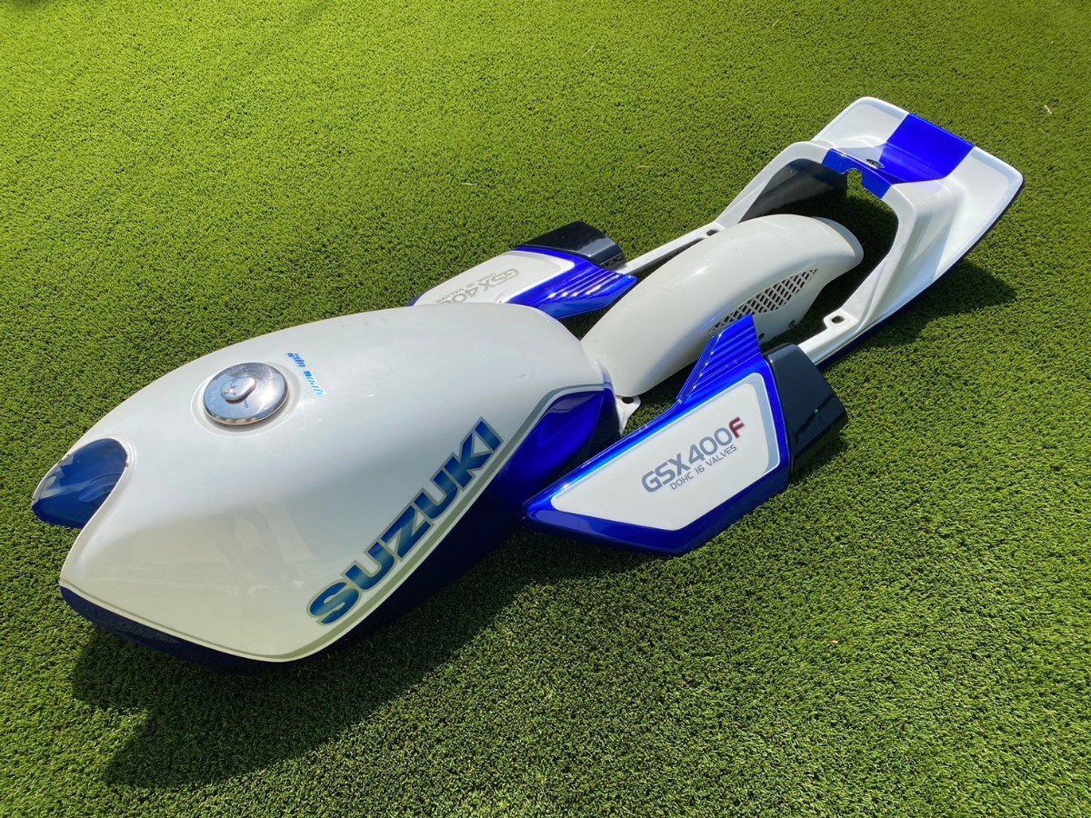 GSX400F 当時物 純正 オリジナル外装セット タンク キャップ サイド 