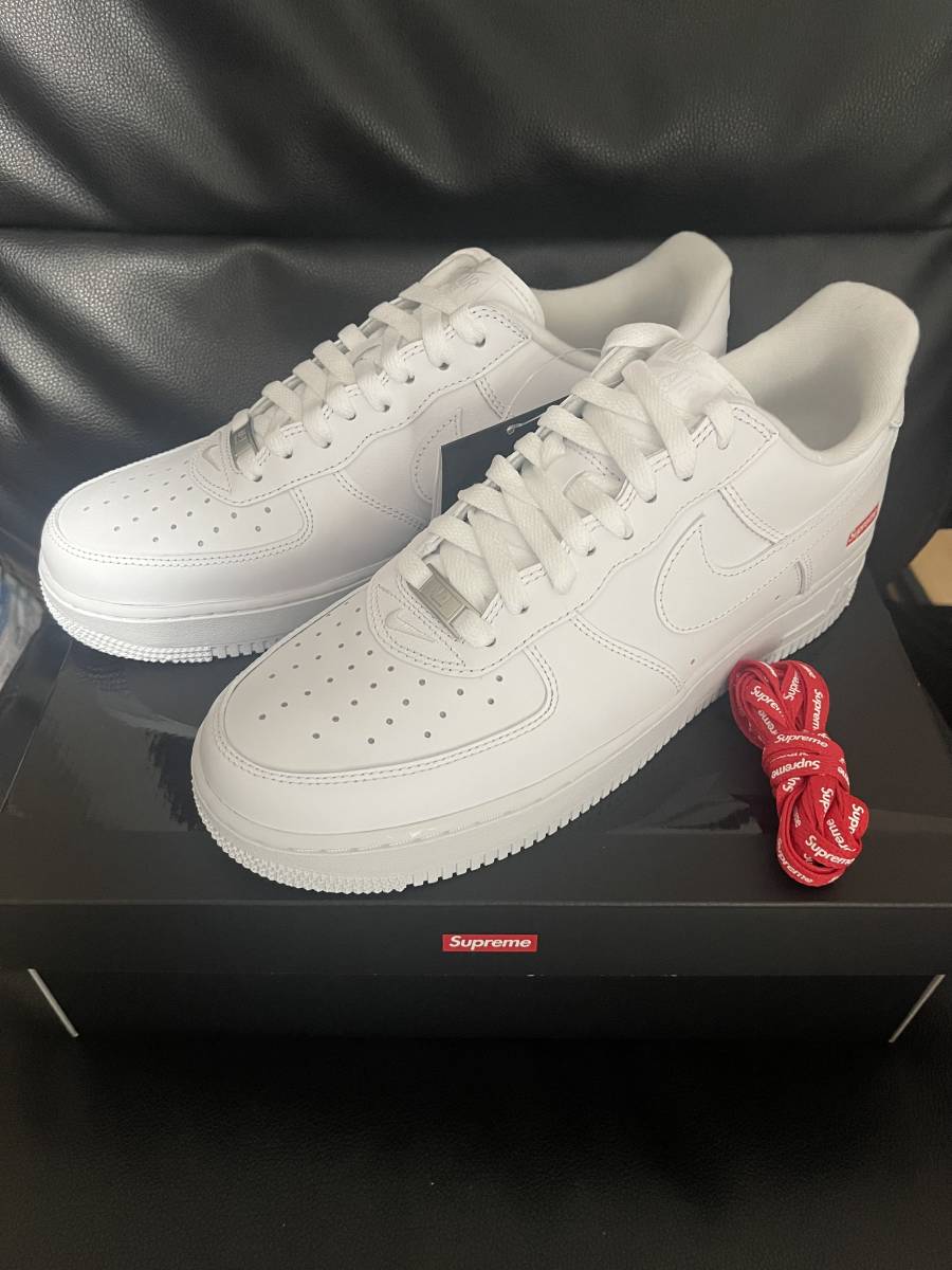 27.5cm Supreme × Nike Air Force 1 Low White シュプリーム　エアフォース1 ホワイト