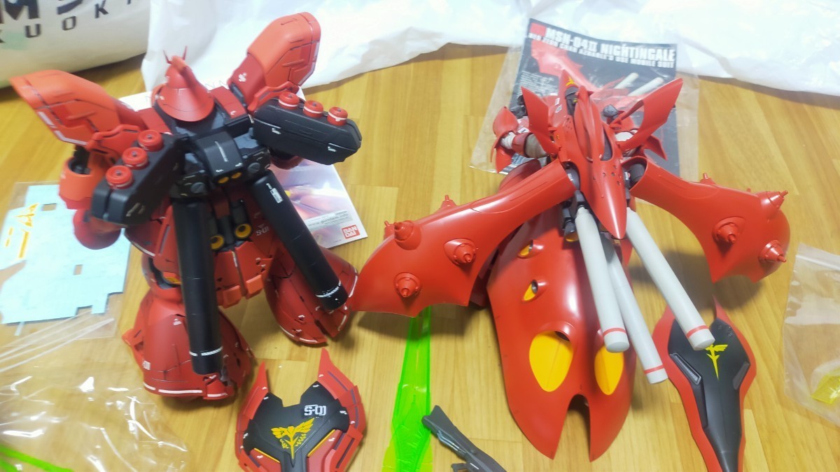 赤バンダイ　ガンプラ　4機セット 赤バンダイ ガンプラ 4機セット 赤バンダイ ガンプラ 4機セット - メルカリ