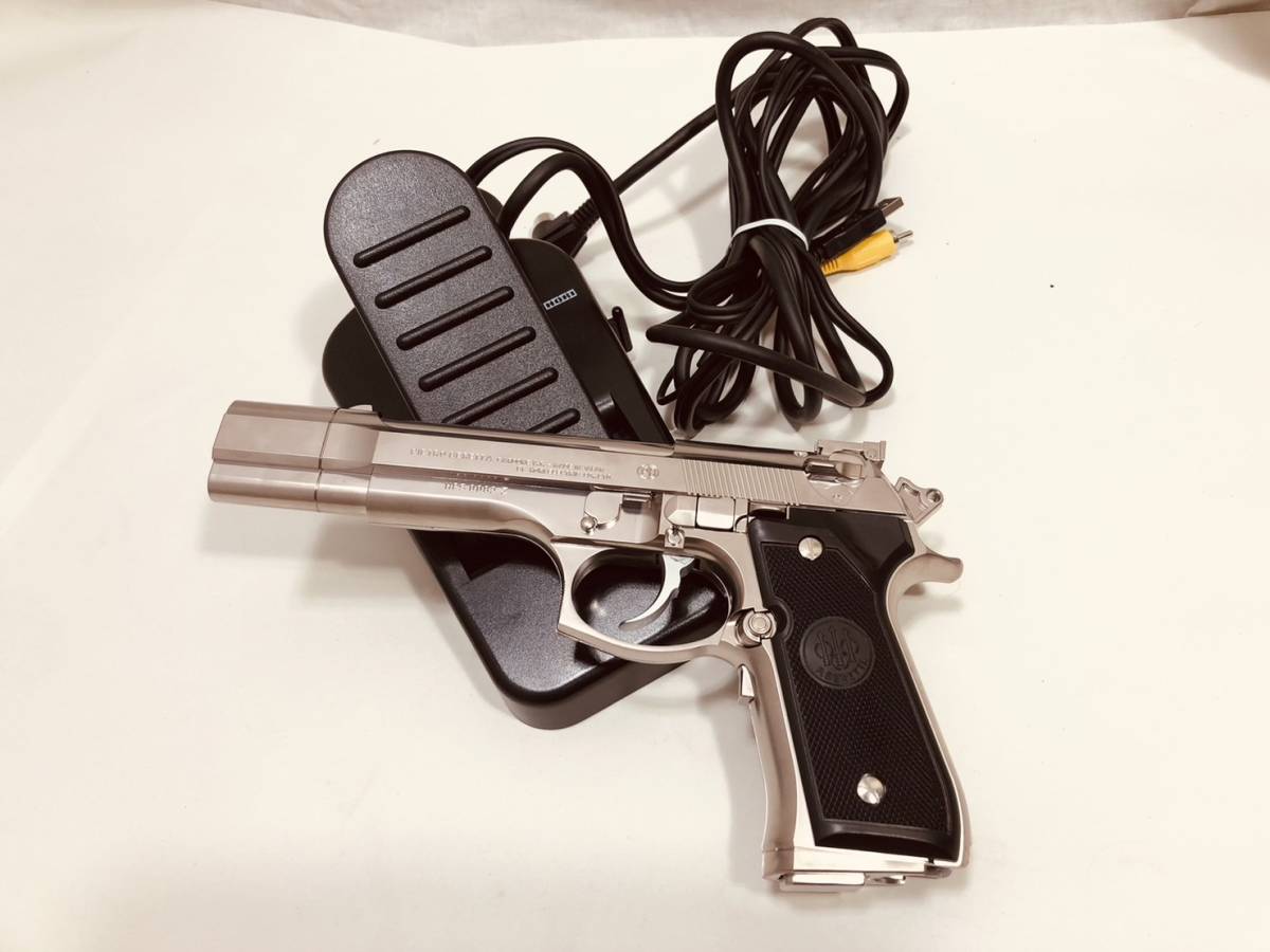 PS2 銃型コントローラー ベレッタ】 HORI PS2ソフト専用 M92FS 