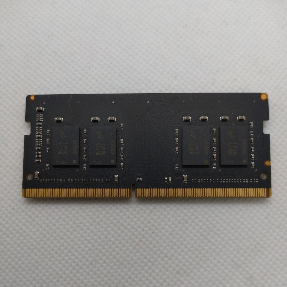 Micron 8GB 1Rx8 PC4-2400T-SA1-11 ノートPC用DDR4メモリ8GB 3枚セット