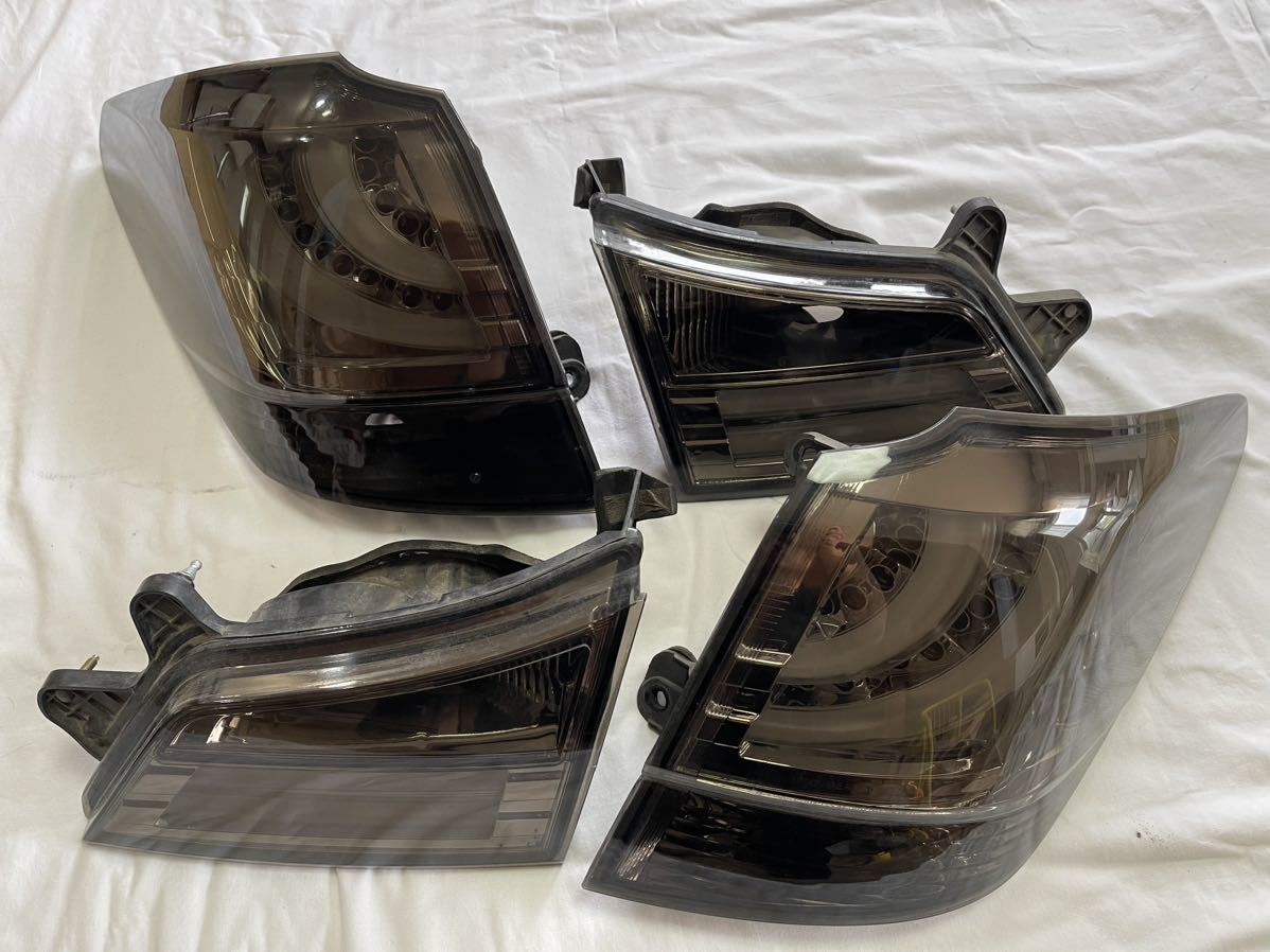 BENZ W176 Aクラス 純正 左 LED テールライト A1769063100 【公式通販】