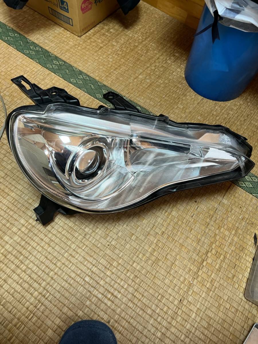 86 BRZ ZN6 ZC6 ハロゲン ヘッドライト 右 ジャンク 1円スタート 
