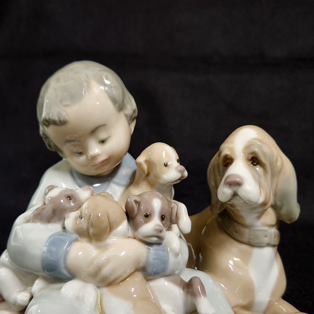 Lladro リヤドロ 5456 みんなお友達 陶磁器 フィギュリン 赤ちゃん 犬