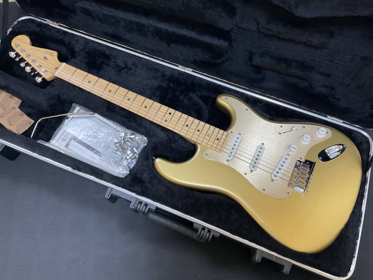 レア Fender USA FSR American Deluxe Stratocaster Aztec Gold Maple