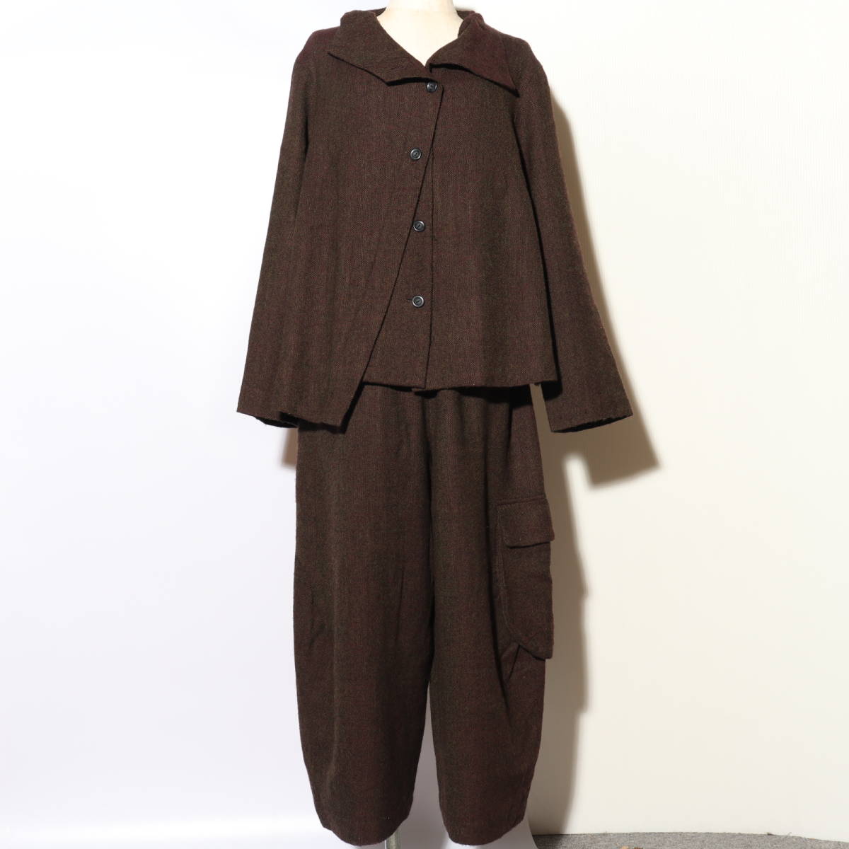 美品 センソユニコ Senso unico 慈雨 ジウ ドット 水玉 コート 40 
