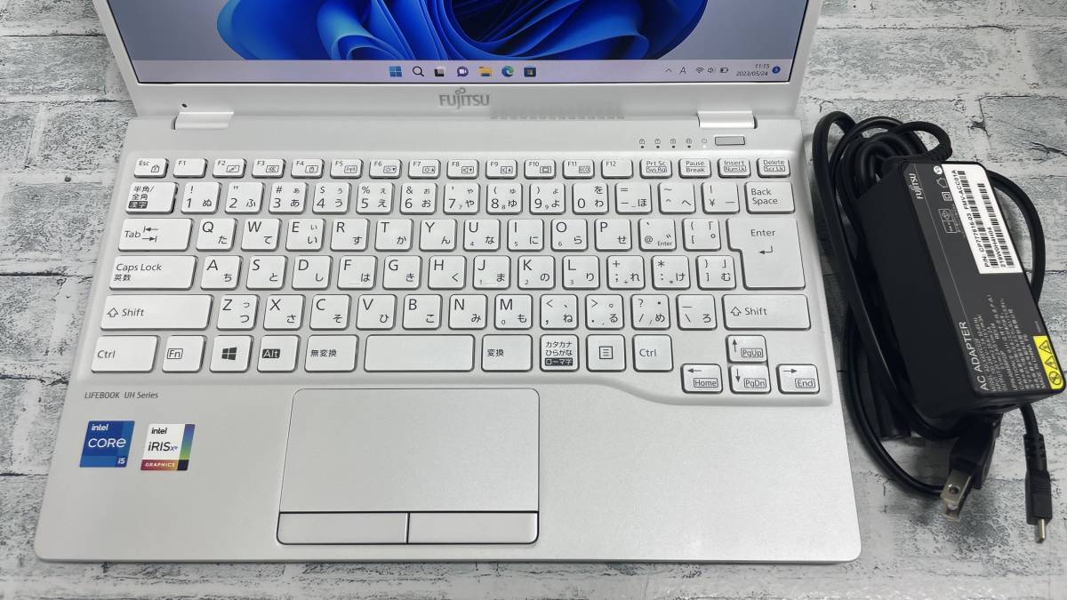 超軽量 富士通 LIFEBOOK UH08/F3 第11世代 Intel Core i5-1135G7 